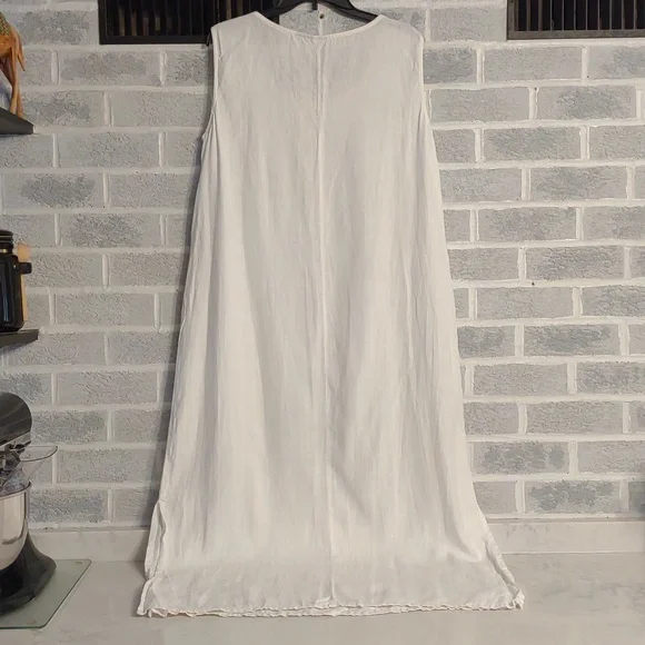 Women's Long White Maxi Dress with Beautiful Light Pink & Green Rose Embroidery - Picture 3 of 10